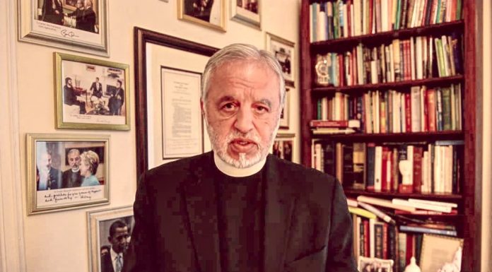 It’s Time for Catsimatidis and Fr. Karloutsos to Go…