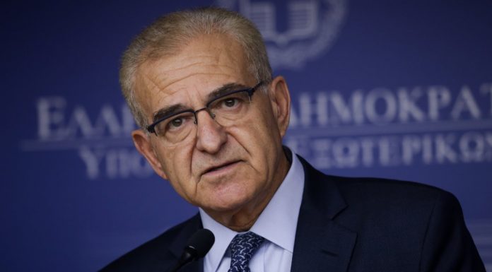 Ο π. υφυπουργός Διαματάρης υιοθετεί τουρκικά fake news για πρόσφυγες και επιτίθεται στην Ελλάδα