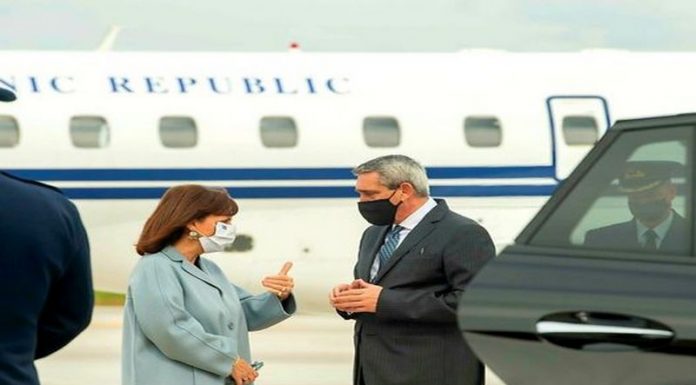The President of Greece Shows Disrespect Wearing Sneakers!!