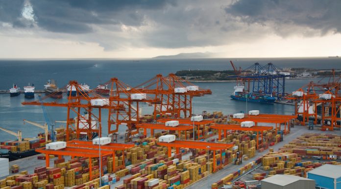 Trade War Between US and China For the Control Of Greek Ports