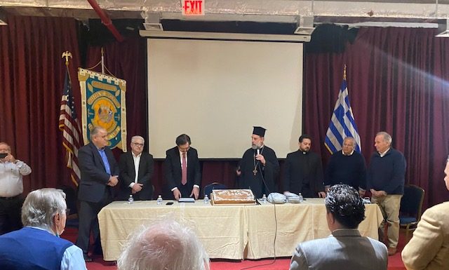 Στην Ομοσπονδία νέα εκκίνηση για την παρέλαση, με προβλήματα αλλά και κάποιες ελπίδες