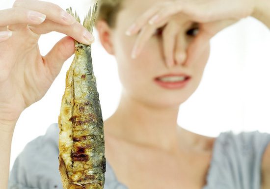 Το ψάρι βρωμάει από το κεφάλι, αλλά όταν η βρώμα φτάσει στην ουρά…