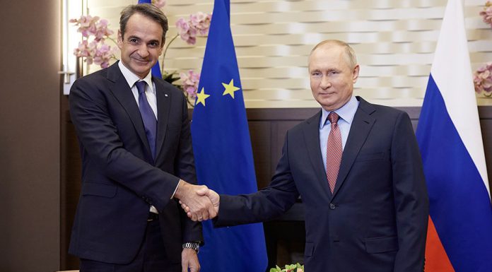 While Israel Stays Neutral and Cyprus Is Still Invaded, Pathetic Mitsotakis Sends Weapons To Ukraine