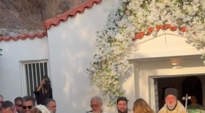 Money Makes Miracles: Karloutsos and Elpidoktonos Co-Officiate In Mythical Wedding!