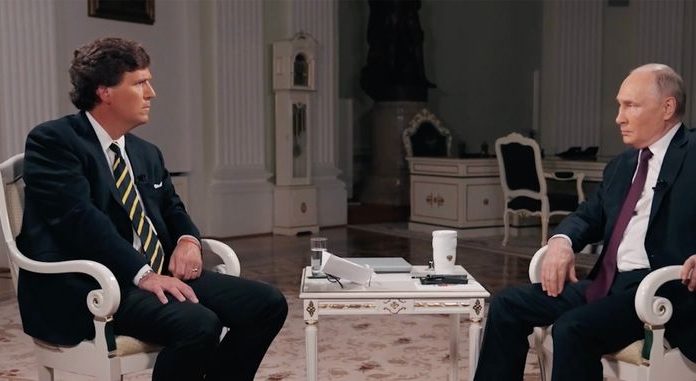 Ολόκληρη η συνέντευξη του Πούτιν στον Τάκερ Κάρλσον με ελληνικούς υπότιτλους