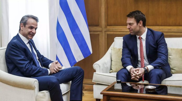 Kasselakis: I Was Mitsotakis’s Driver In New York!! (EN-GR)