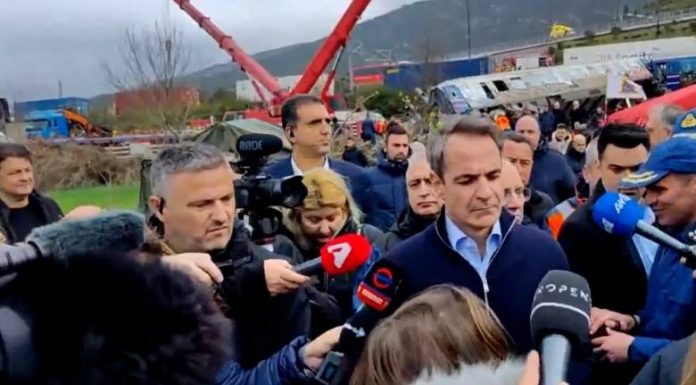 Will PM Mitsotakis Survive The Non-Confidence Vote This Week? (EN-GR)