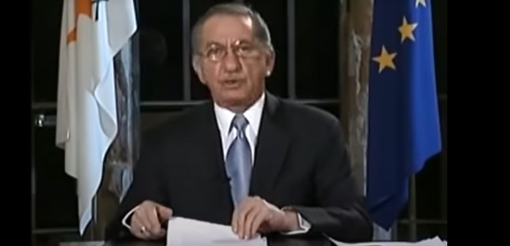 210407104411_papadopoulos
