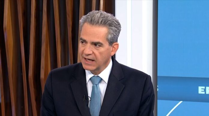 Ο Άγγελος Συρίγος ξανακτυπά…