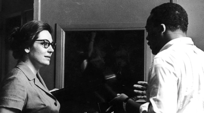 1962: Nana Mouskouri and Quincy Jones In New York…