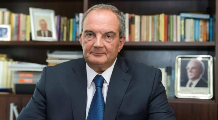 Mitsotakis In Panic As Karamanlis Is Set To Take A Stand This Friday!! (EN-GR)