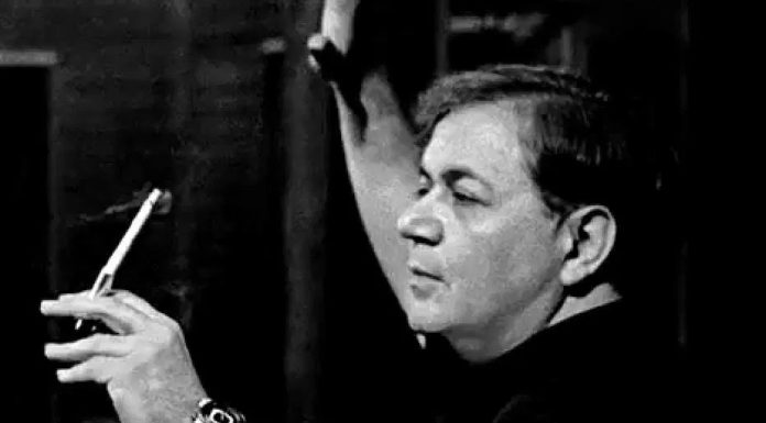 A Superb 18′ Documentary About Manos Hadjidakis