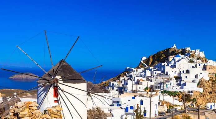 16 Of the Best Quiet Greek Islands