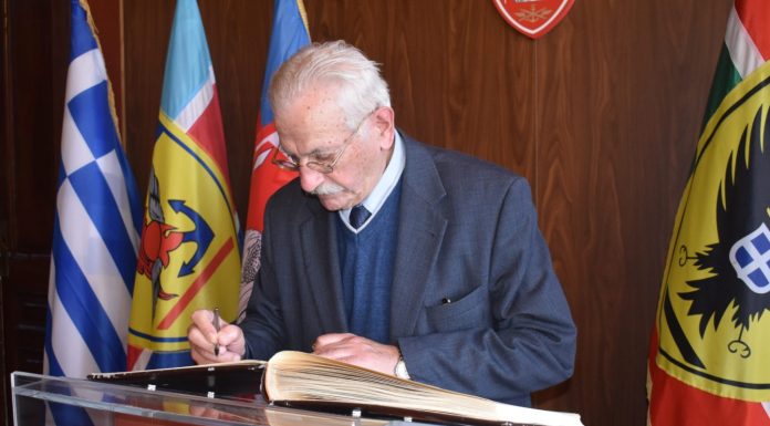 The World Council of Cretans Mourns the Passing of Nikolaos Papadakis