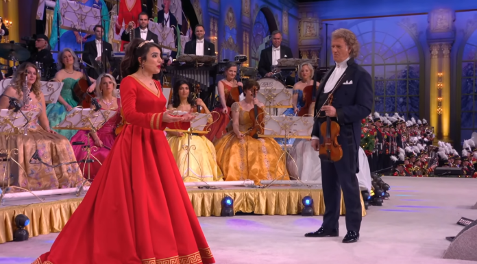 AMAZING! Andre Rieu Presents Greek Christmas Carols!!