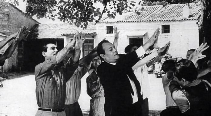 Νοσταλγώντας τον… Μαυρογιαλούρο!