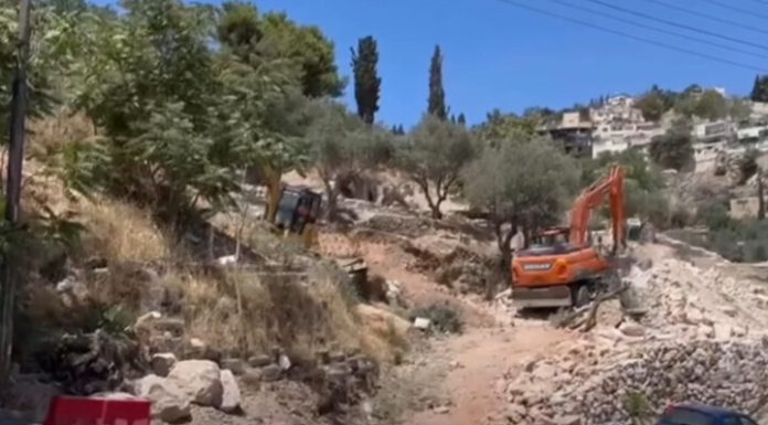Israeli Forces Raided Church Property In Silwan