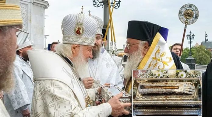 Corfu Metropolitan Goes on the Offensive Over Moscow Trip