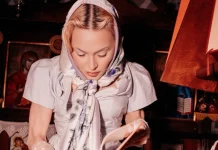 Madonna in Patmos: A Visit to the Island of the Apocalypse